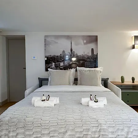 Luxurious Family Near Luxembourg Apartment Paris
