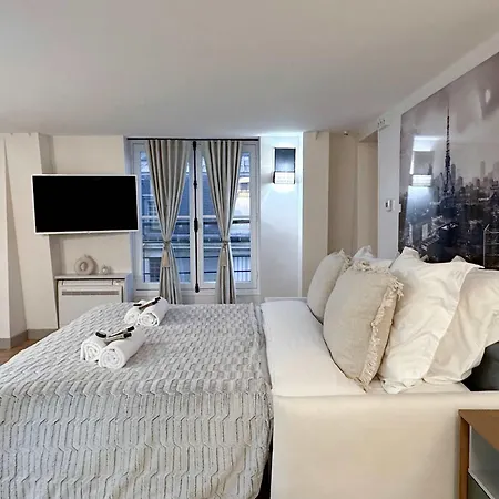 Apartment Luxurious Family Near Luxembourg Paris